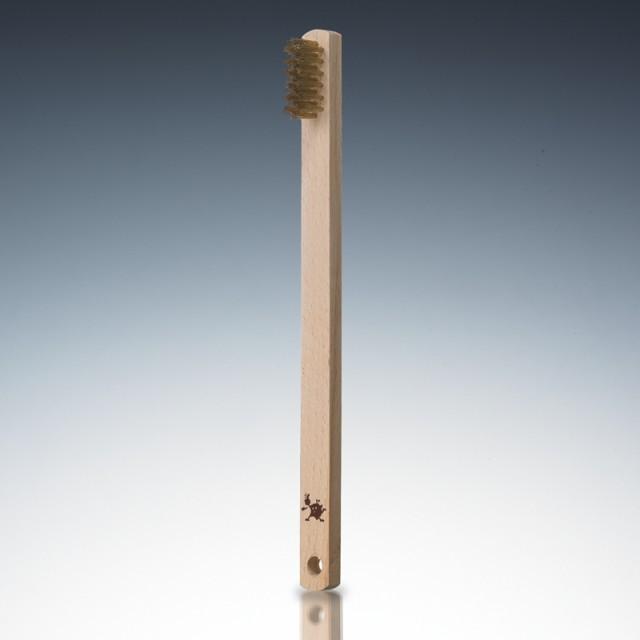 真鍮ブラシ　先端角なし　保管用穴あり　木柄　ガム取り　さび落とし日本製 | 