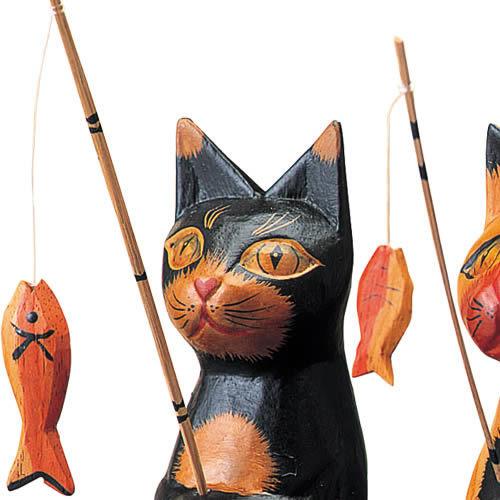 バリ島 インドネシア お土産 木彫り釣りネコ2匹セット ぬいぐるみ 人形 東南アジア 雑貨 バリ島 インドネシア土産 Jtb 世界のおみやげ屋さん 通販 Paypayモール