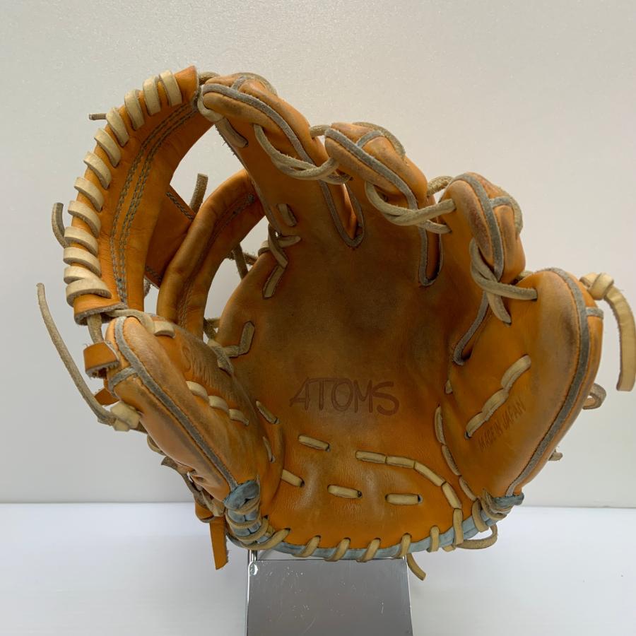 アトムズ ATOMS  軟式 大人 一般 内野手用 グローブ グラブ 右投げ オーダー 中古品  野球 8828 アトムズ ATOMS 軟式 大人 一般 内野手用 グローブ グラブ 右投げ