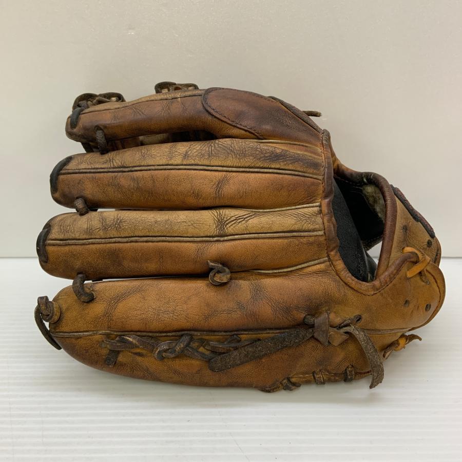 久保田スラッガー KUBOTA SLUGGER  硬式 大人 一般 内野手用 グローブ グラブ 右投げ オーダー 中古品  野球 8016の画像