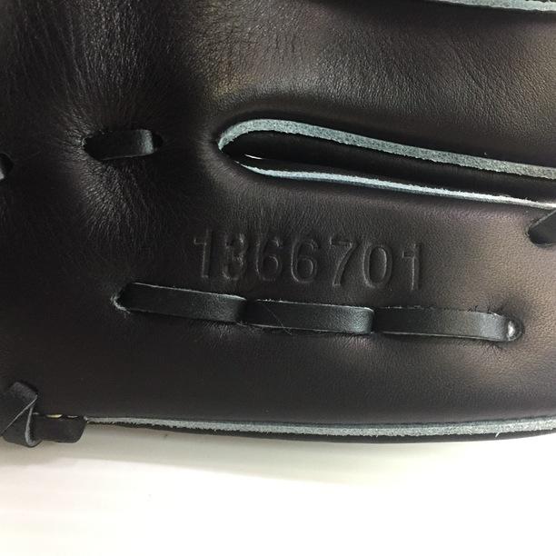 アンダーアーマー UNDER ARMOUR 硬式 内野手用グローブ 1366701 4792