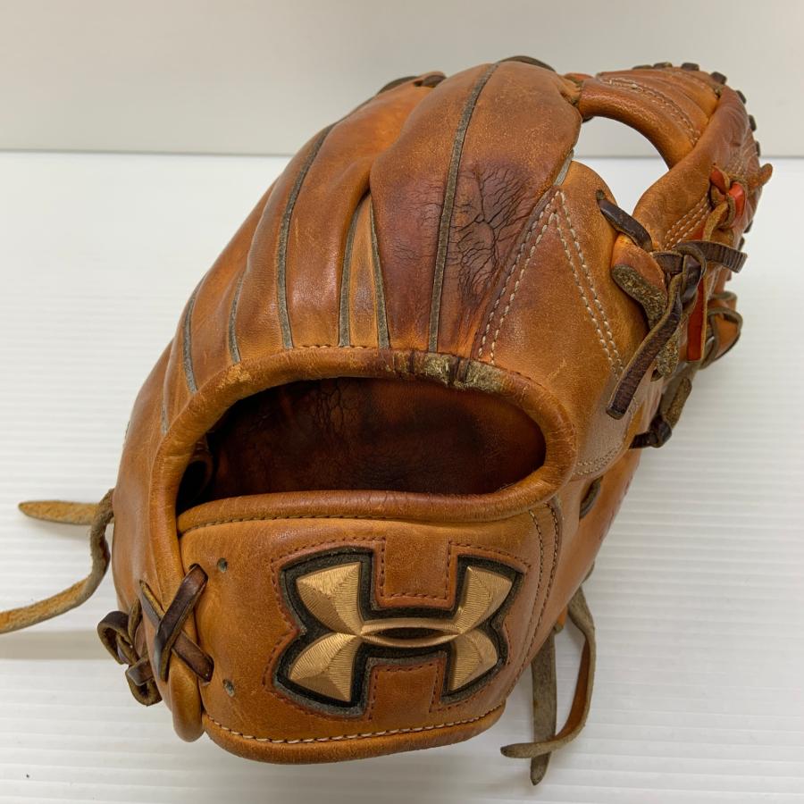 Under Armour 硬式グローブ QBB0081 Under Armour 硬式グローブ QBB0081 UNDER ARMOUR - アンダーアーマー