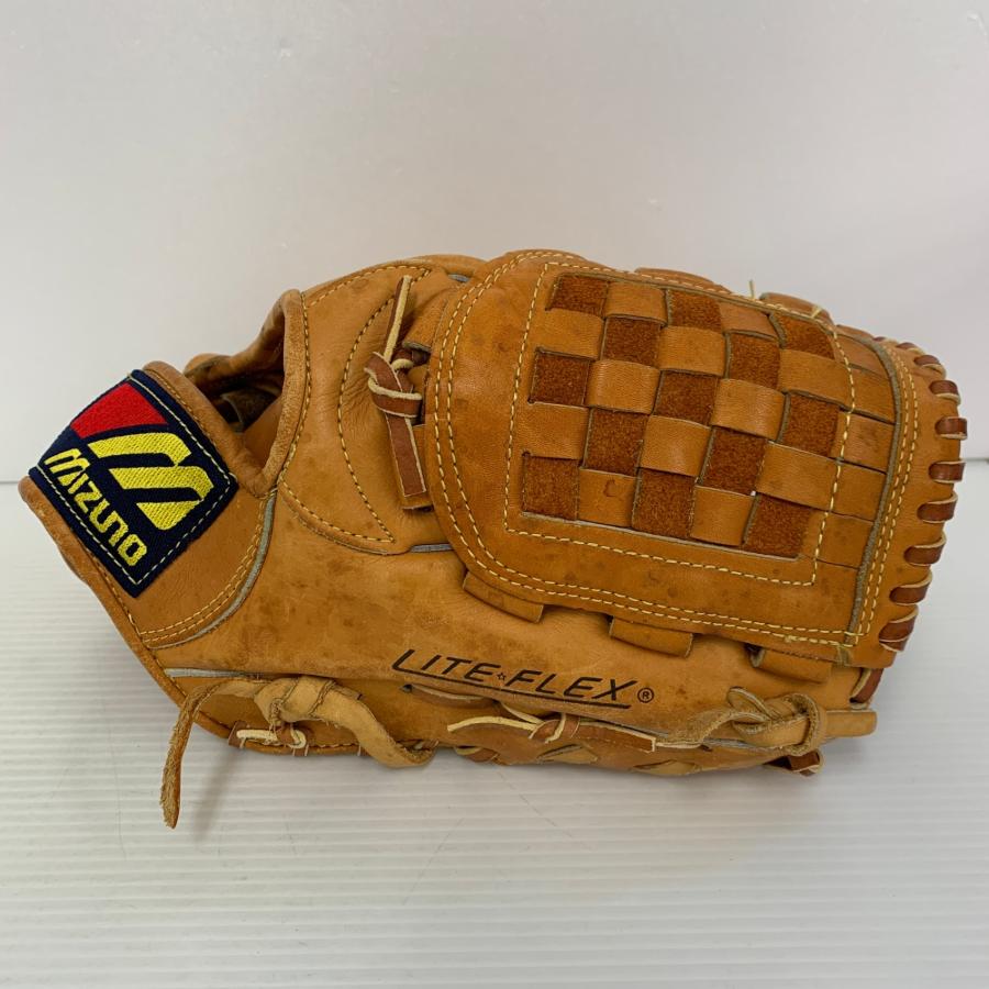 ミズノ MIZUNO ワールドウィン 軟式 大人 一般 内野手用 グローブ グラブ 右投げ GAT-5 中古品  野球 7959 ミズノ MIZUNO ワールドウィン 軟式 大人 一般 内野手用 グローブ