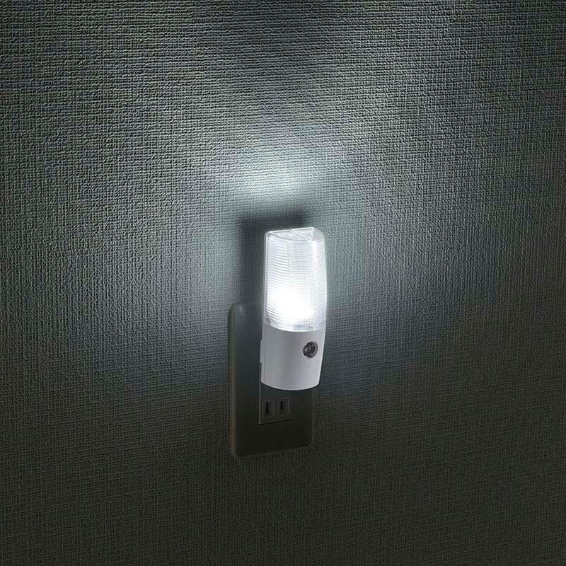 LEDナイトライト 明暗センサー 白色LED NIT-ALA6MCL-WN 06-0631 オーム電機｜e-price｜03