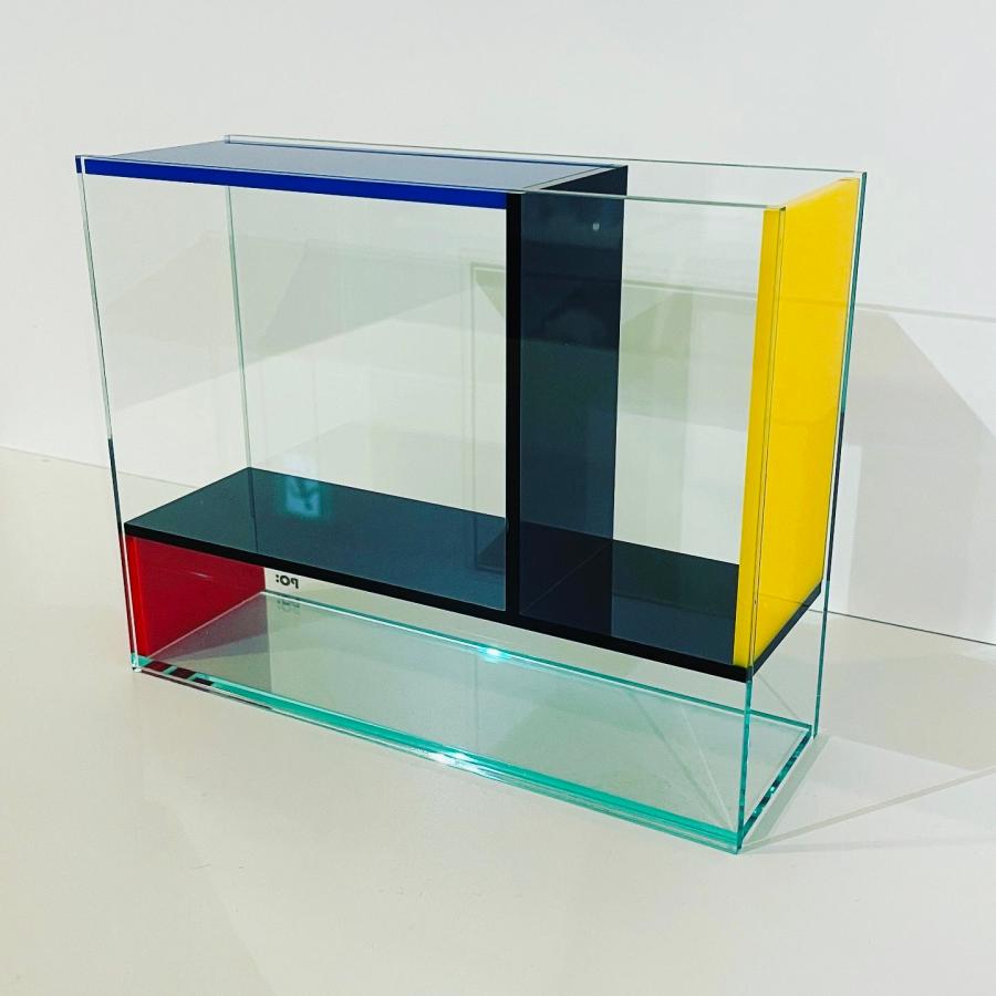 Mondri Vase モンドリアンフラワーベス MoMA Desigi Mondri Vase - Primary – MoMA Design Store