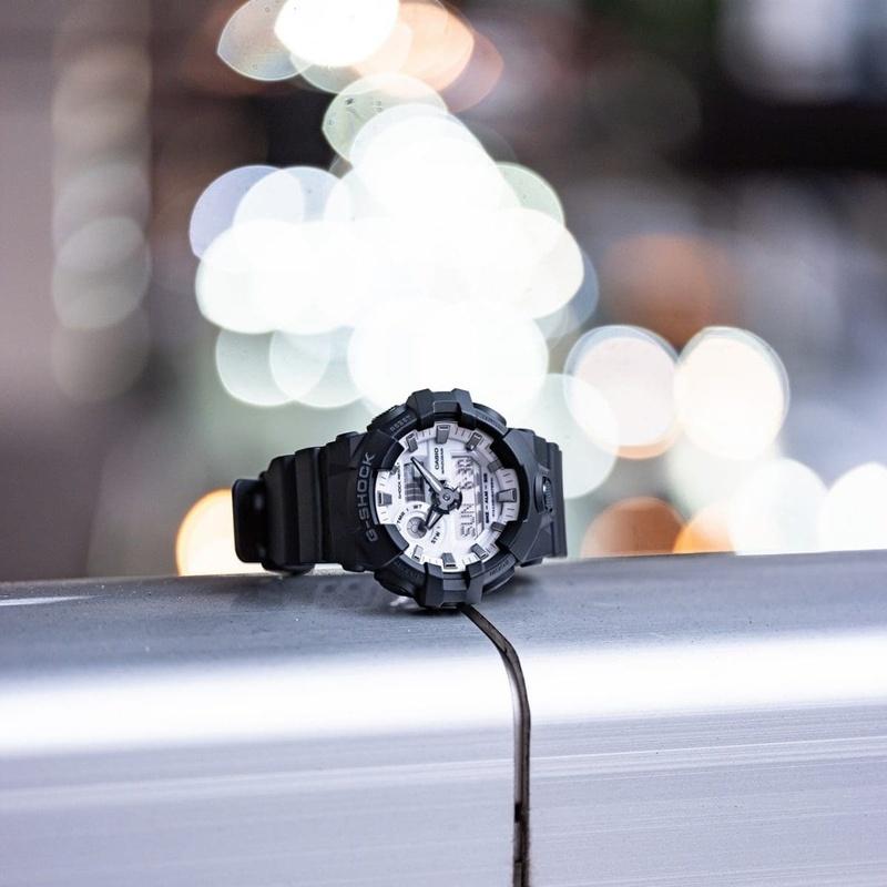 CASIO カシオ G-SHOCK ジーショック GA-700WD-1AJF Black and brilliant whiteシリーズ | G-SHOCK | 02