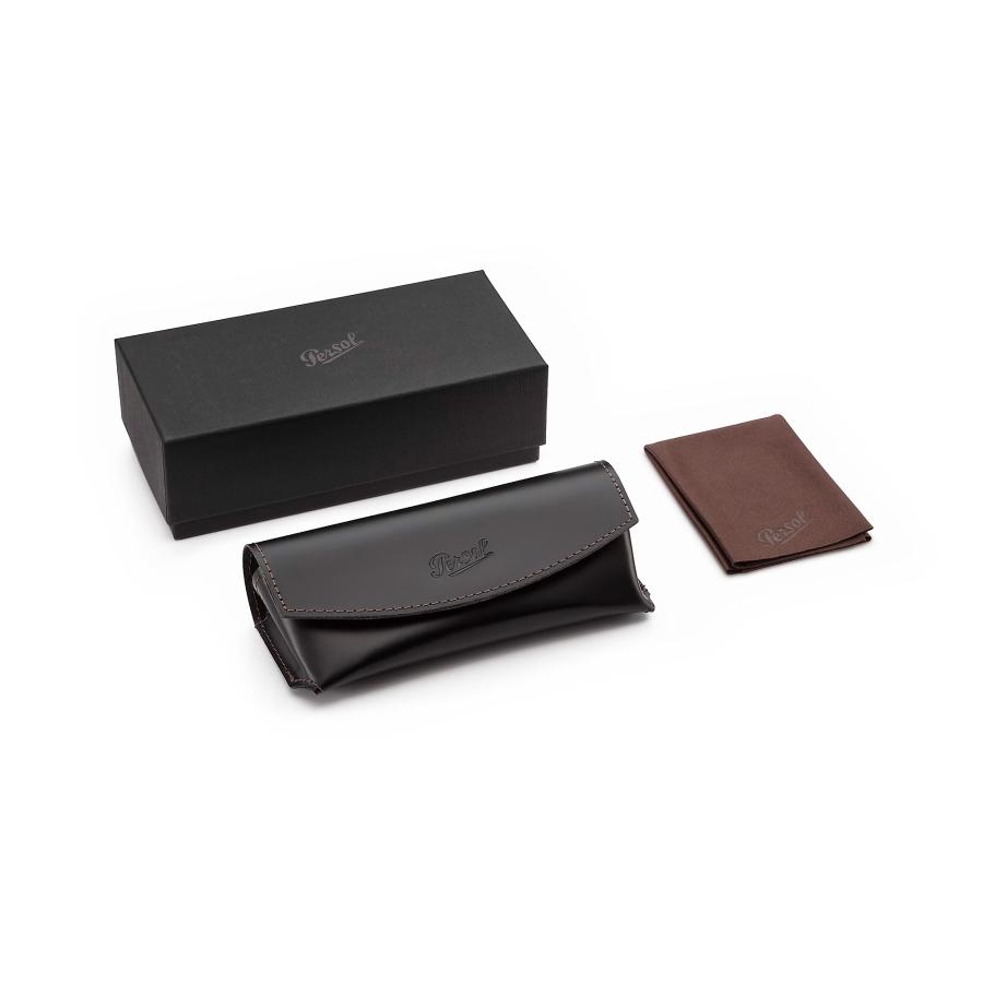 Persol ペルソール 3323S Col.95/58 Black/Green Polar 黒(レンズ：グリーン偏光レンズ) ウェリントンタイプ サングラス 正規輸入品 | persol | 06