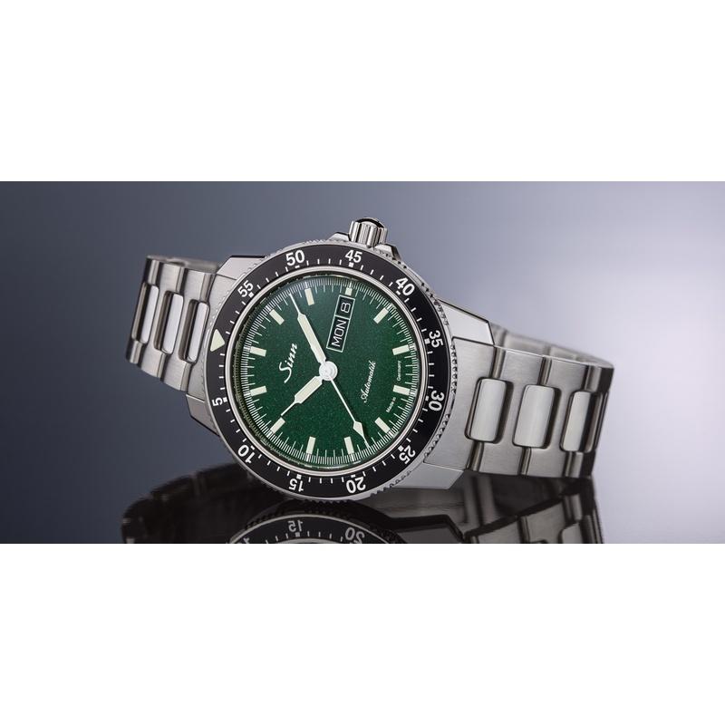 Sinn ジン 104.ST.SA.IG M ブレスレット（旧バックル）仕様 自動巻 [正規] | Sinn | 04