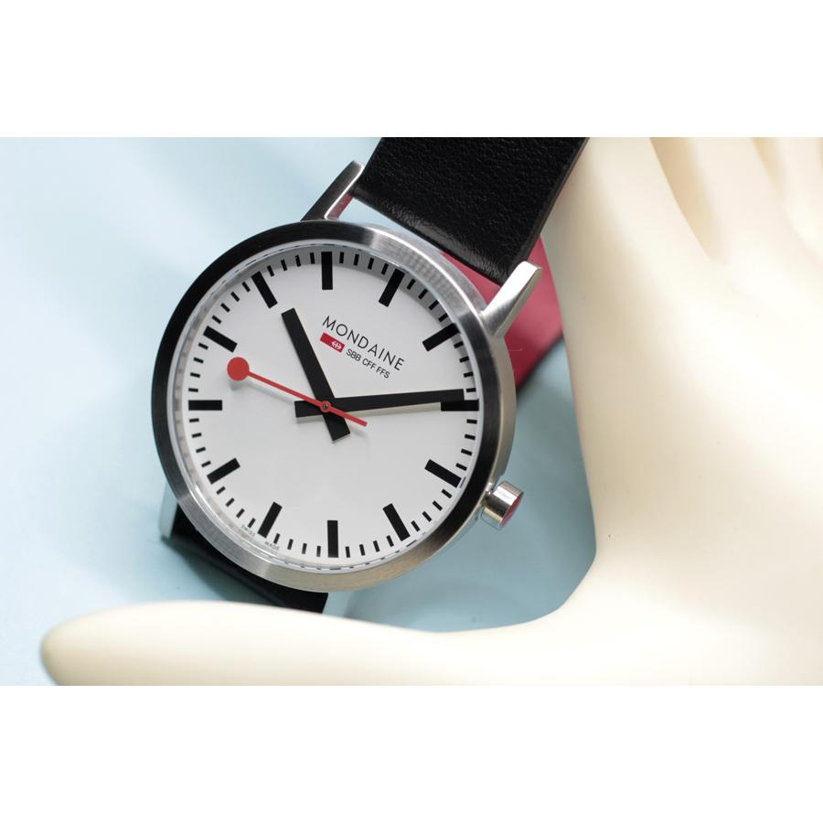 MONDAINE モンディーン 腕時計 クラシック 40ミリモデル スイス MONDAINE モンディーン 腕時計 クラシック 40ミリモデル スイス