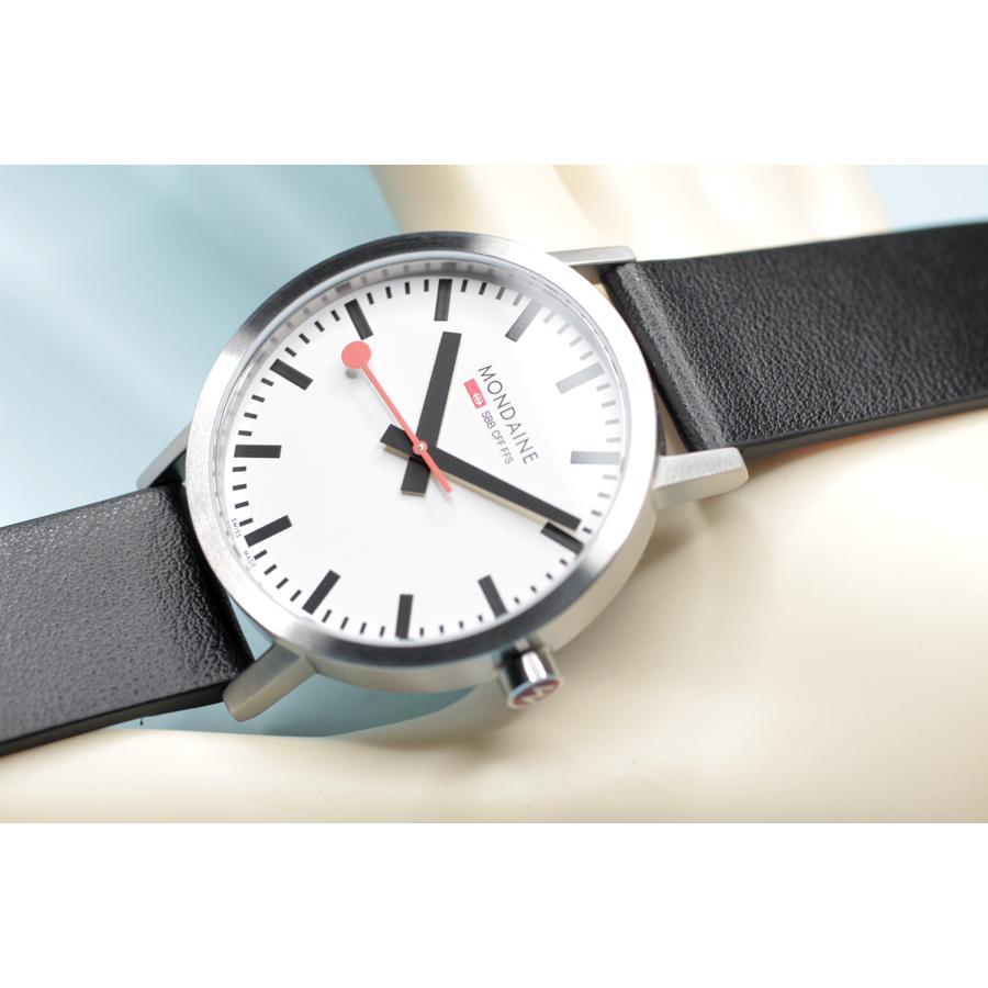 MONDAINE モンディーン 腕時計 クラシック 40ミリモデル スイス MONDAINE モンディーン 腕時計 クラシック 40ミリモデル スイス