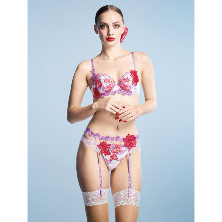 サルート（SALUTE） ワコール 33グループ 33G ランジェリードレス