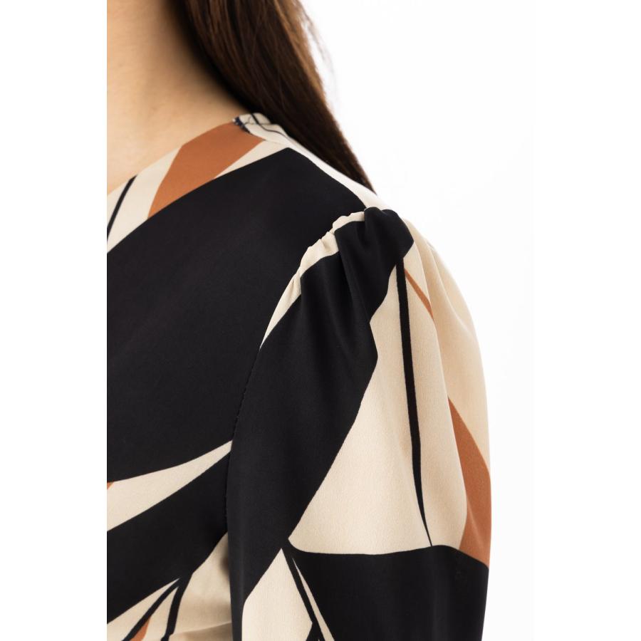 ✳️新品✳️ワンピース　egerie T2サイズ EGERIE エジェリ(EGERIE)ワンピース T1 T2 T3サイズ 七分袖 膝丈