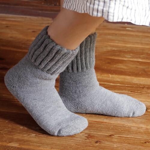 日本製・あったか起毛のブランケットソックス（温感加工）エムアンドエムソックス |  | 04