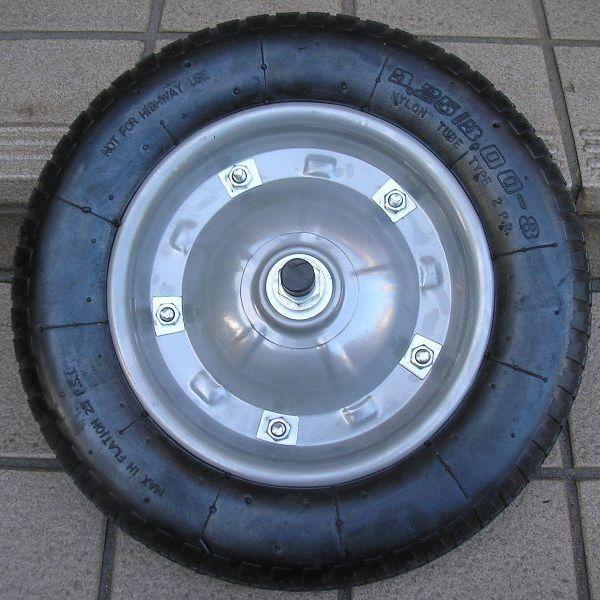 一輪車用　13インチノーパンクタイヤ | 