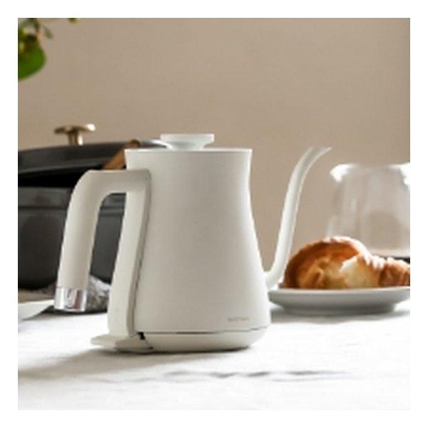 極美品　BALMUDA バルミューダ　電気ケトル ホワイト BALMUDA The Pot White バルミューダ 電気ケトル 600ml ケトル ポット