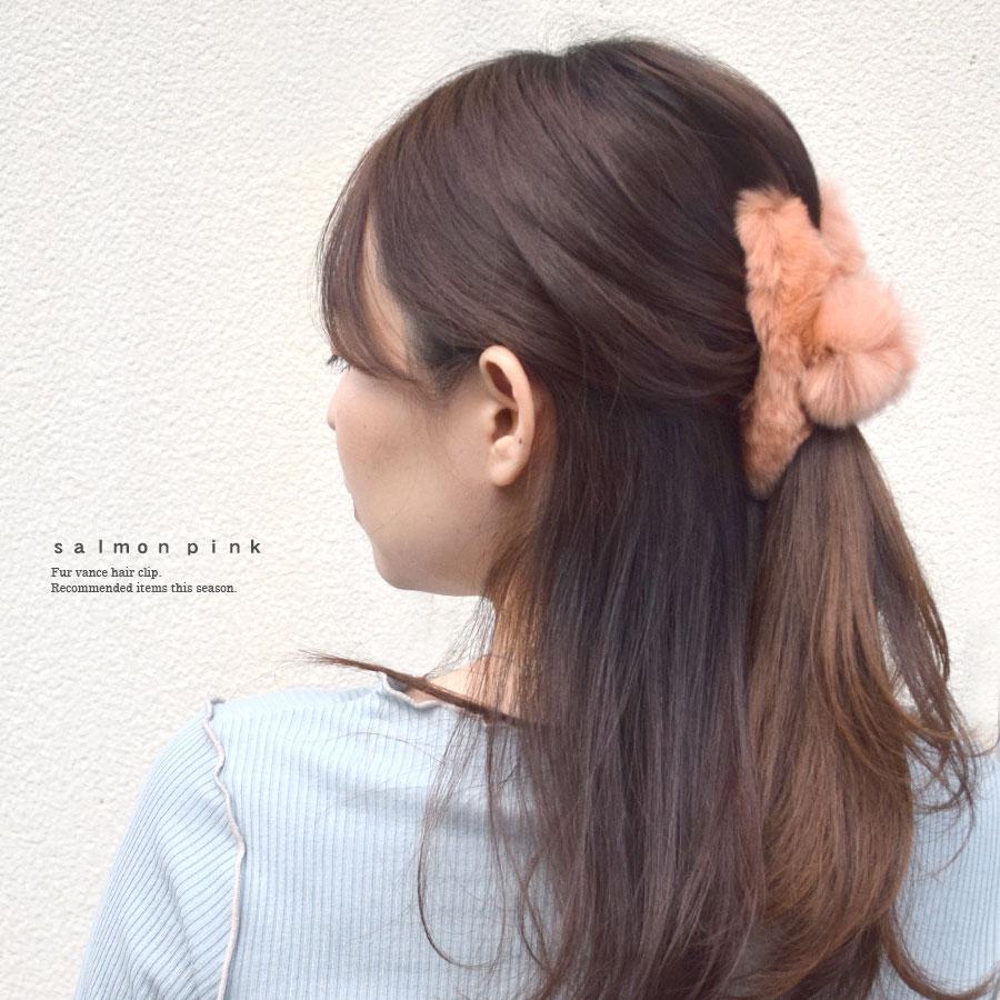 デニムリメイク☆リアルファー付ヘアクリップ デニムリメイク☆リアルファー付ヘアクリップ