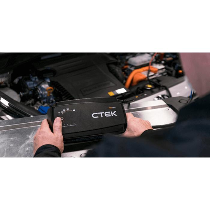 CTEK（シーテック） ◇PRO25S JP◇バッテリーチャージャー