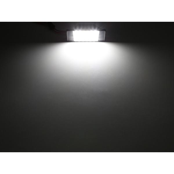 LED ライセンスランプ P15 キックス e-power対応 F15 ジューク 純正ナンバー灯 ユニット交換型 R-139｜eale｜05