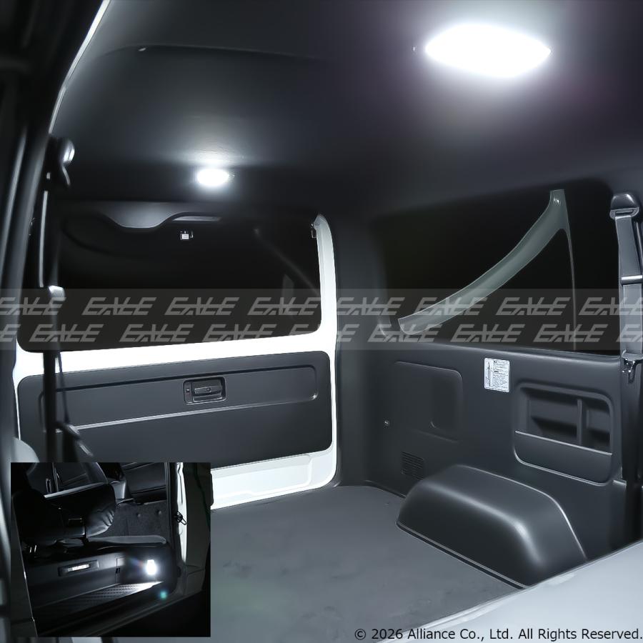 ハイエース 200系 スーパーGL 9型- LED ルームランプ ホワイト R-615