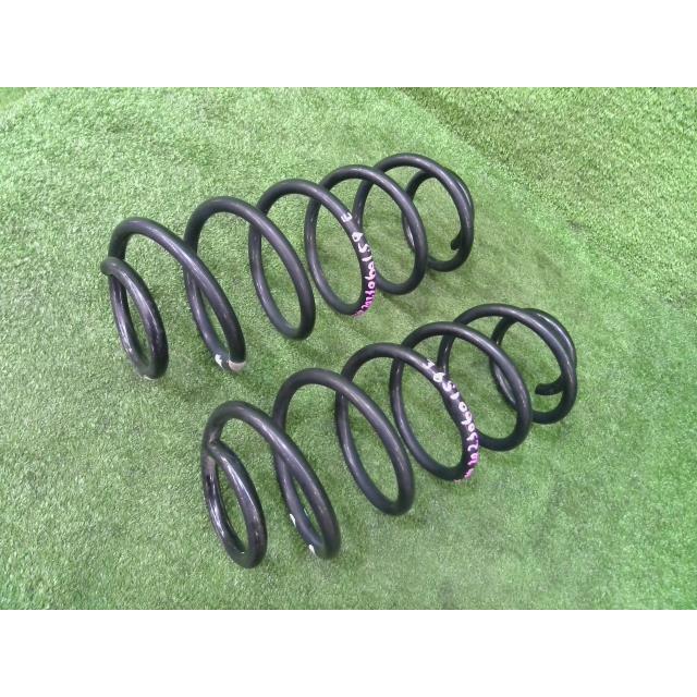 フィット DBA-GK3 GK4 GK5 GK6 リア スプリング セット 13G L13B
