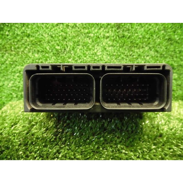MRワゴン TA-MF21S エンジンコンピューター ECU K6AT Z2S 33920