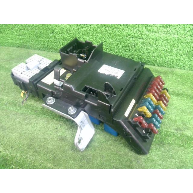 スカイライン（日産） スカイライン E-HR31 ヒューズボックス RB20DT