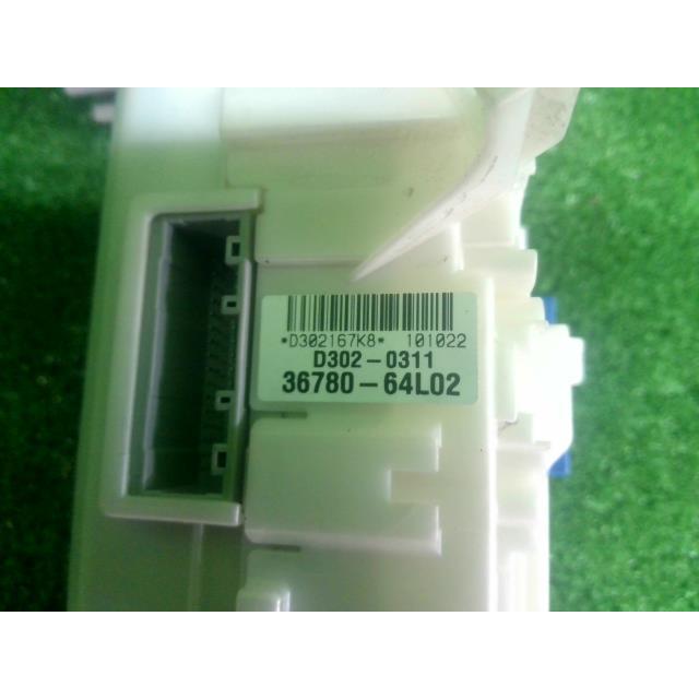 アルト DBA-HA25S HA35 HB ヒューズボックス K6A Z2S 36780 アルト DBA-HA25S HA35 HB ヒューズボックス K6A Z2S 36780
