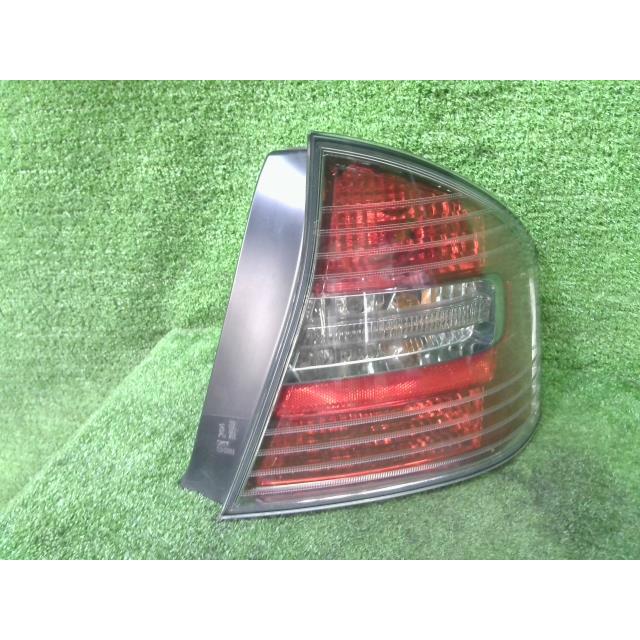 レガシィ UA-BL5 BP 右 テールランプ テールライト 2.0I 4WD 