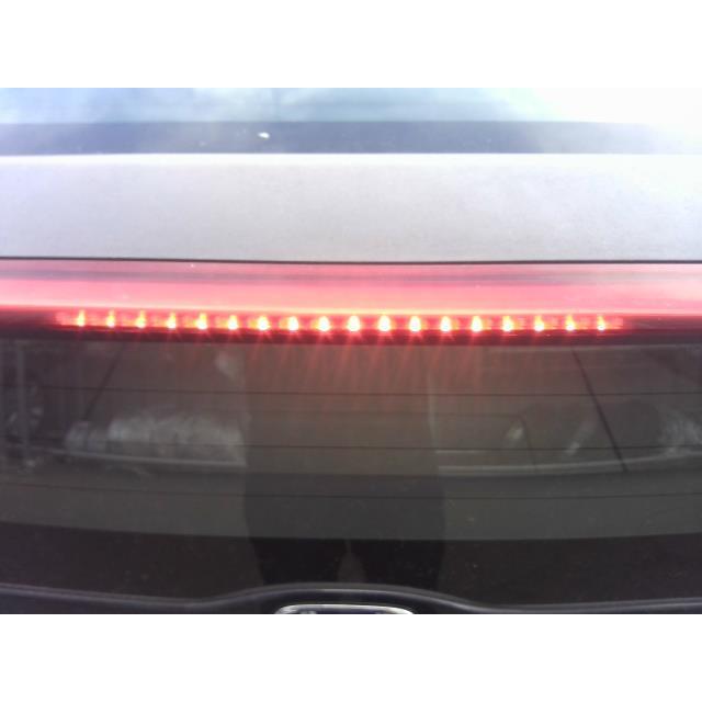 リアゲートパネル 自動車部品 - ミネベアミツミ