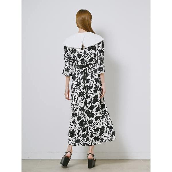 T*n様 黒白石 山形 水石 木製台座付き 楽天市場】【黒御影石】 垂直型四角 貫通穴（20ミリ） 3.5寸 1