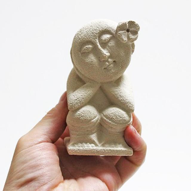 バリストーン 丸顔少女ペア石像 アジアン雑貨 バリ雑貨 リゾート雑貨 玄関 置物 メール便非対応商品 Ps001 アースコレクション 通販 Yahoo ショッピング