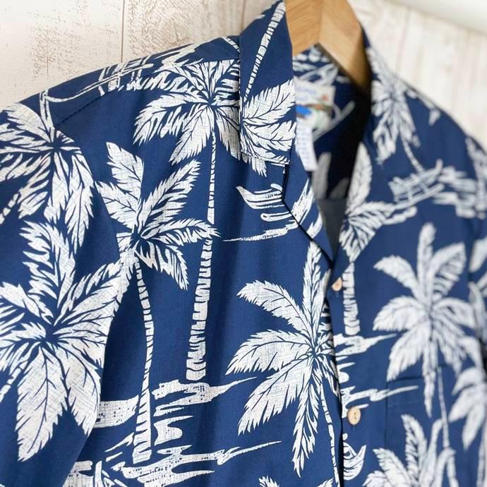 アロハシャツ ハワイ製 メンズ Waimea Casuals トワイライトブルー・パームツリー・椰子の木 開襟・コットン｜earthdorops｜03