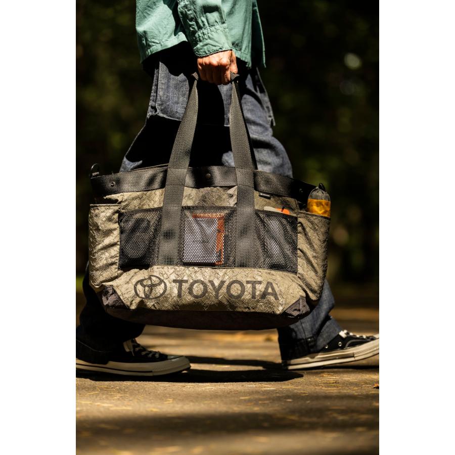 TOYOTA UPCYCLE トートバッグ : Earth hacksモール - 通販 TOYOTA UPCYCLE トートバッグ : Earth hacksモール - 通販