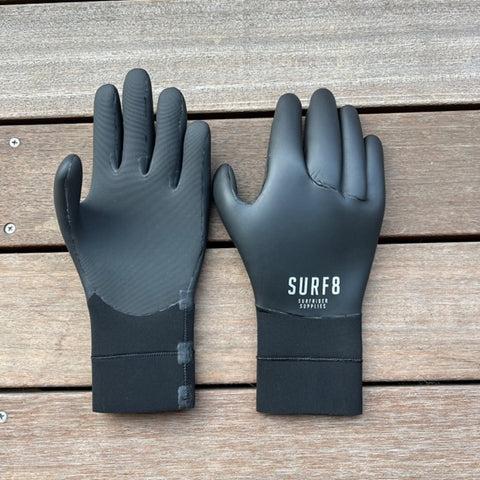 送料無料 2024モデル SURF8 Mサイズ スムースラバーグローブ サーフエイト SMOOTH RUBBER 2MM 新品 冬用 サーフィングローブ 83F2X9 サーフグローブ サーフ8 | SURF8 | 06
