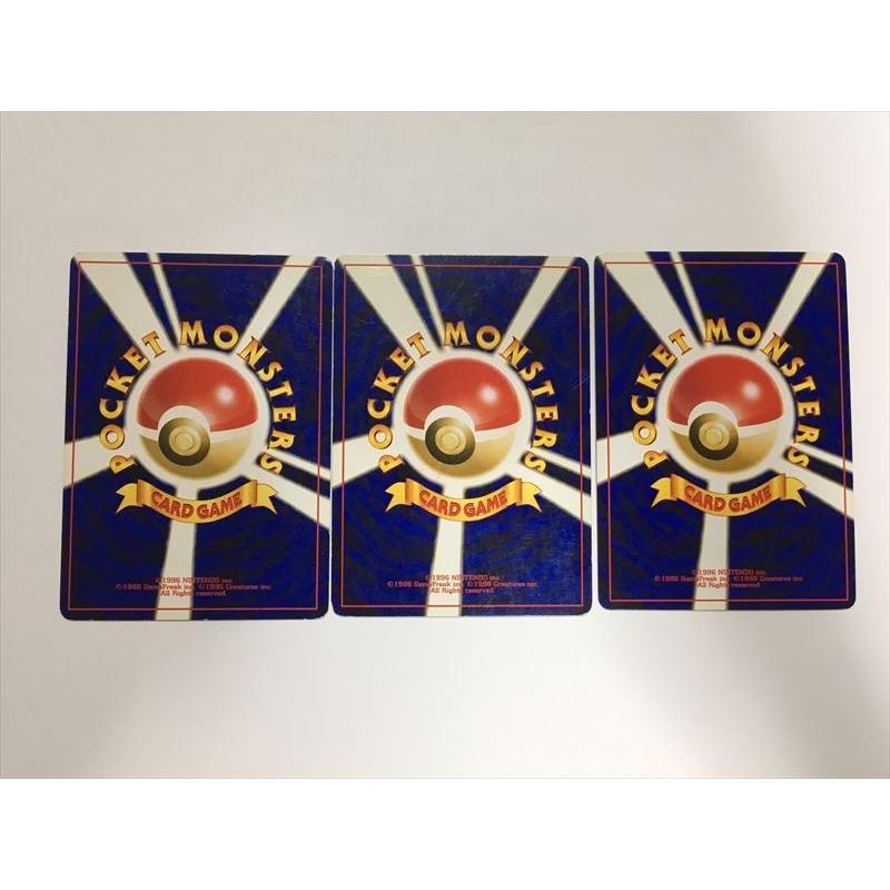 Pokemon B40【ポケモン カード】 旧裏面 リザードン ピチュー Pokemon B40【ポケモン カード】 旧裏面 リザードン ピチュー