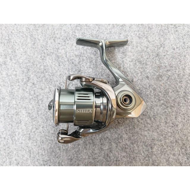 シマノ 22ステラ　C2000SHG　美品中古リール シマノ @【中古】 美品！ 22 ステラ C2000SHG スピニングリ−ル