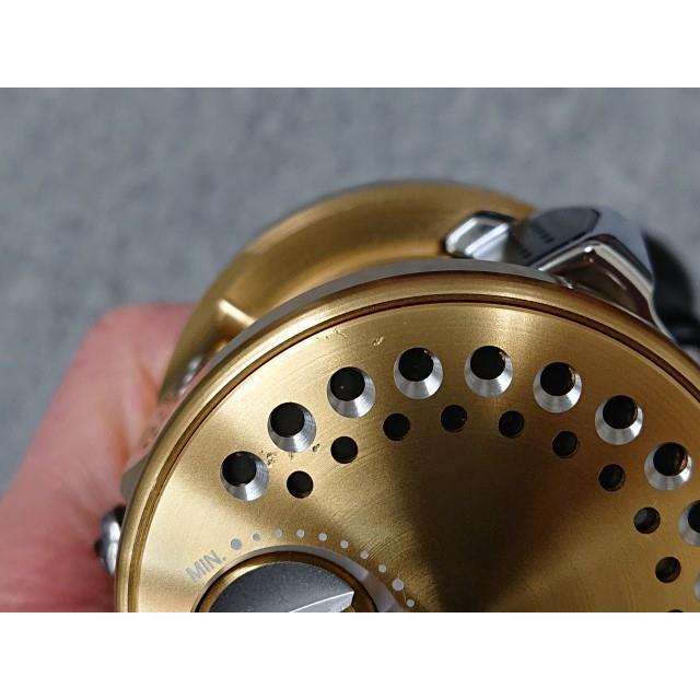 シマノ　15カルカッタコンクエスト200HG SHIMANO 15カルカッタコンクエスト200HG