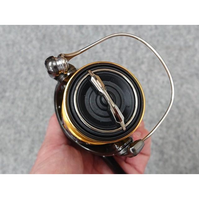 シマノ @【未使用品】 20 ツインパワー 2500SHG スピニングリ−ル TWIN