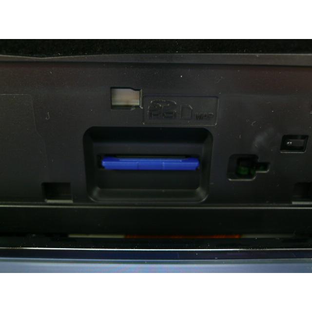 中古】 2025年度版 パナソニック ストラーダ CN-RE03WD メモリーナビ