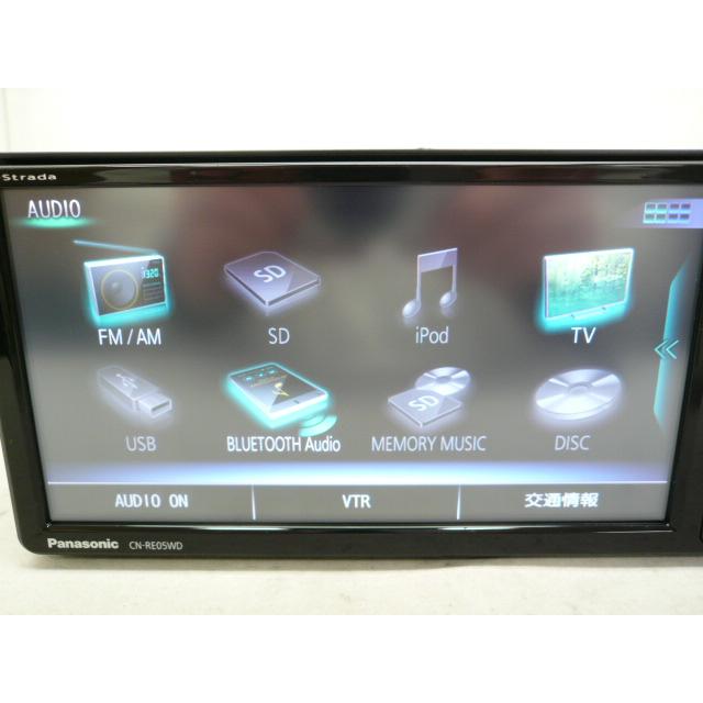 中古】 2026年度版 パナソニック ストラーダ CN-RE05WD メモリーナビ