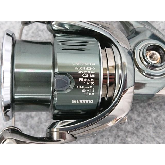シマノ（SHIMANO） @【中古】 美品！ 22 ステラ C3000MHG スピニングリ