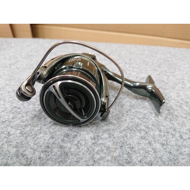 シマノ（SHIMANO） @【中古】 美品！ 22 ステラ C3000SDH スピニングリ