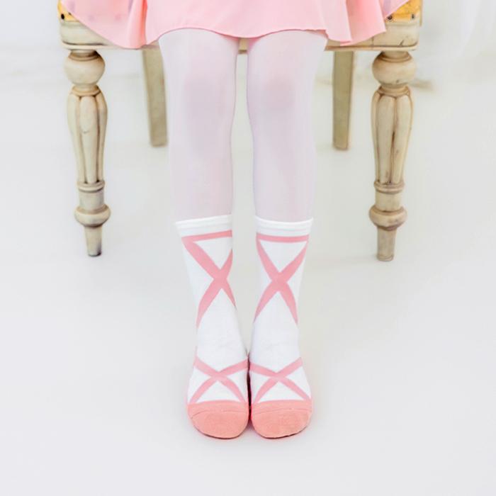 本日限定お値下げ❗️オーロラキスリボン オーロラキスバレエシューズ 2枚 2025年最新】オーロラキスバレエシューズの人気アイテム - メルカリ