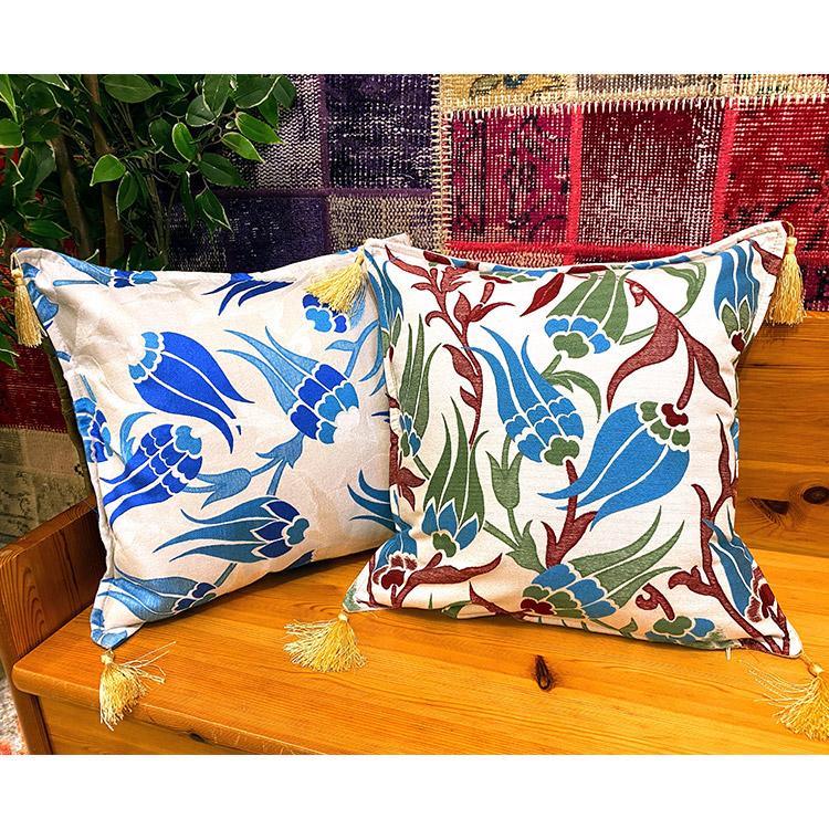 トルコ柄　クッションカバー トルコ製 クッションカバー トルコ国花 チューリップ柄 シェニール織