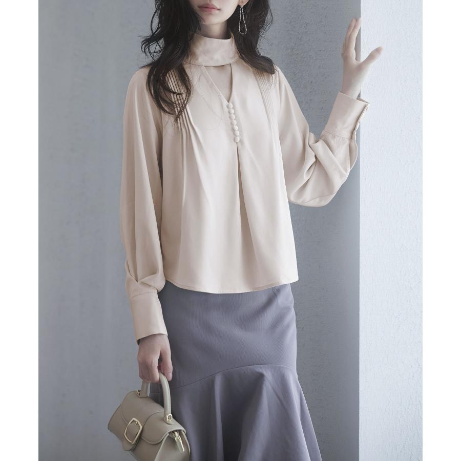 ブラウス レディース 長袖 チョーカーネック ゆったり プリーツ 大人 とろみ素材 おしゃれ 可愛い きれいめ オフィス 女の子 秋 秋物 SAISO |  | 06