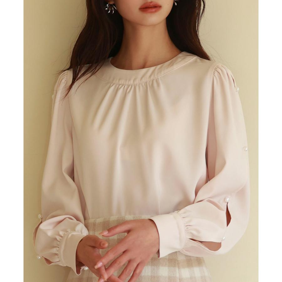 ブラウス レディース 長袖 クルーネック ゆったり ギャザー きれいめ リボン パールボタン ボタン開閉 とろみ素材 おしゃれ 可愛い オフィス |  | 16