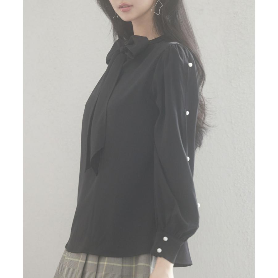 ブラウス レディース 長袖 クルーネック ゆったり ギャザー きれいめ リボン パールボタン ボタン開閉 とろみ素材 おしゃれ 可愛い オフィス |  | 03