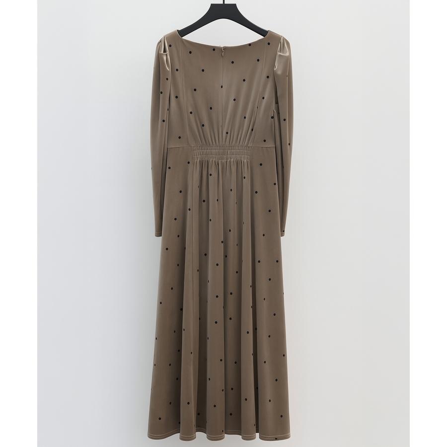 ワンピース ロングワンピース レディース ゆったり 長袖 ベロア素材 ドットプリント ボリュームスリーブ バックゴム 胸元シャーリング パワーショルダ |  | 03