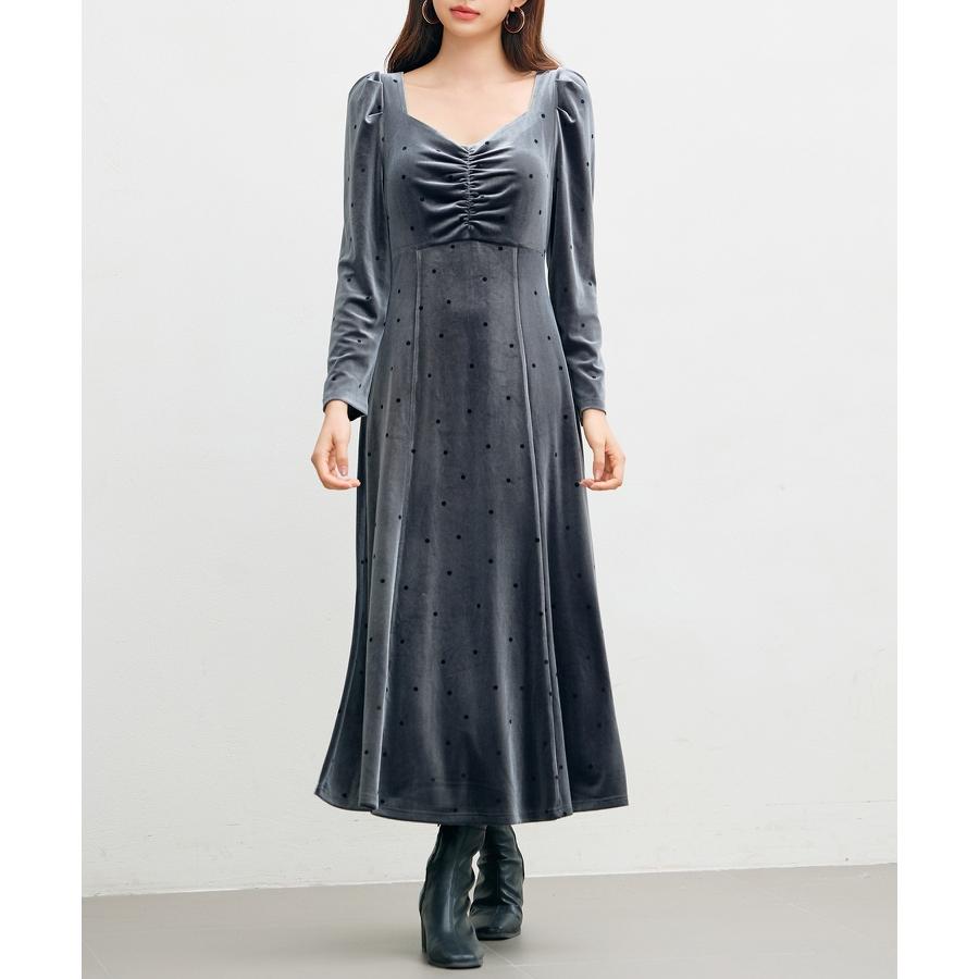 ワンピース ロングワンピース レディース ゆったり 長袖 ベロア素材 ドットプリント ボリュームスリーブ バックゴム 胸元シャーリング パワーショルダ |  | 04