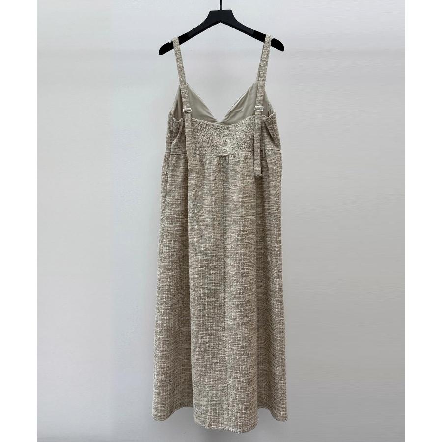 ワンピース レディース キャミソールワンピース キャミワンピ サロペットフレアワンピース 春 秋 冬 秋冬 ノースリーブ ミモレ丈 ミディ丈 エンパイ |  | 03